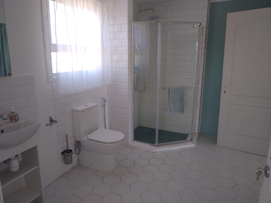 4 Bedroom Property for Sale in Lamberts Bay Western Cape